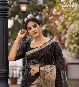 aditi-ravi-photos-in-saree-hd-007