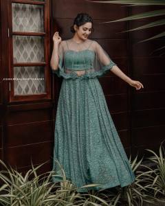 aditi-ravi-recent-pictures-005