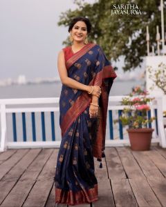 aditi-ravi-saree-photos-hd-002
