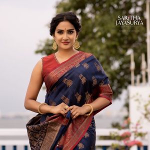 aditi-ravi-saree-photos-hd