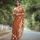 aditi-ravi-in-saree-with-blouse-style-ideas-photos-003