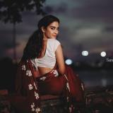 aditi-ravi-in-saree-with-blouse-style-ideas-photos