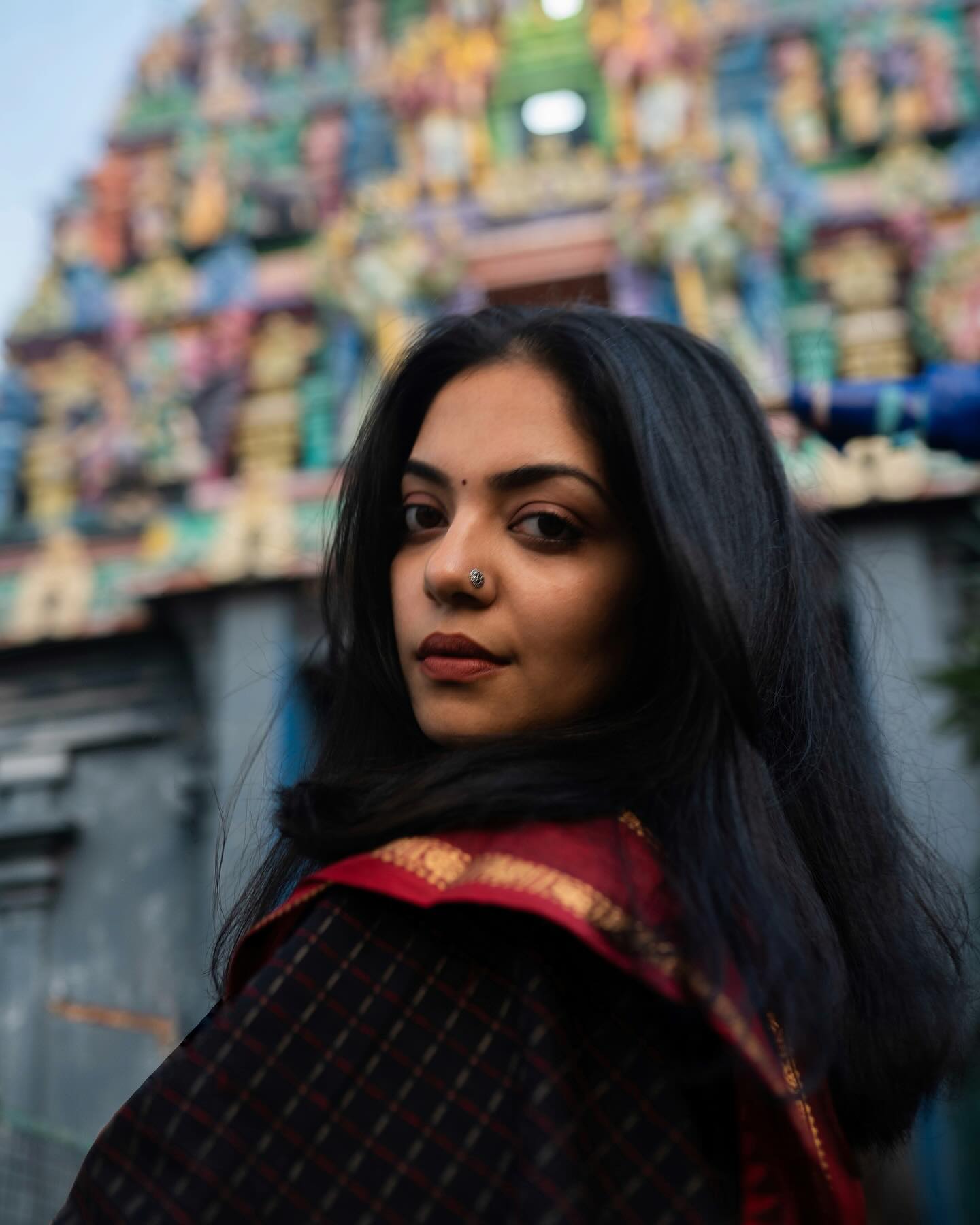 ahaana-krishna-in-black-saree-with-maroon-blouse-photos-007