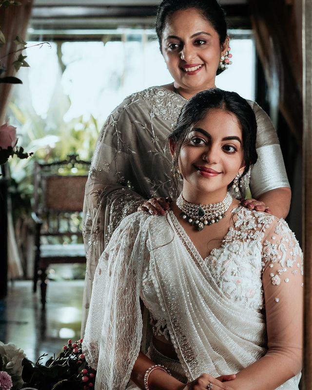 ahaana-krishna-latest-photoshoot-in-wedding-002