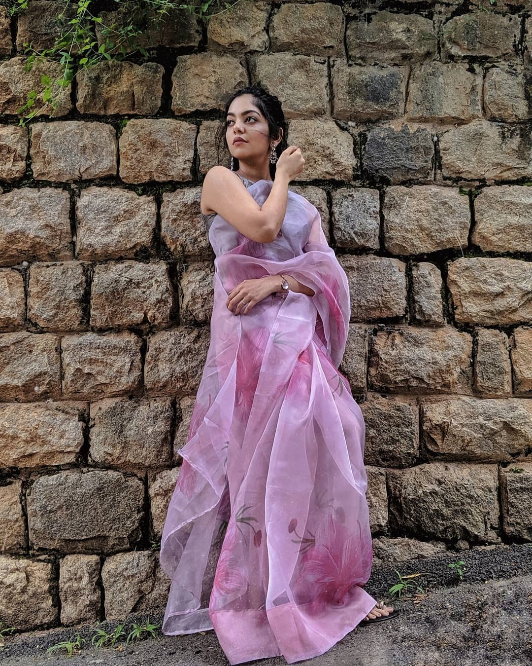 ahaana krishna latest saree photos-4