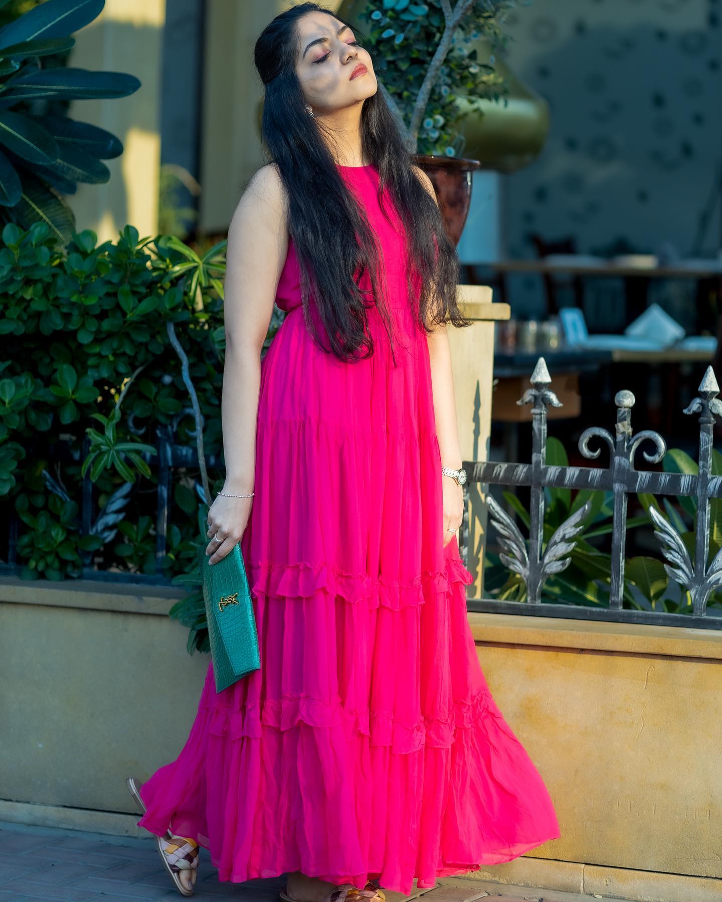 ahana-krishnakumar-in-pink-long-dress-photos-001