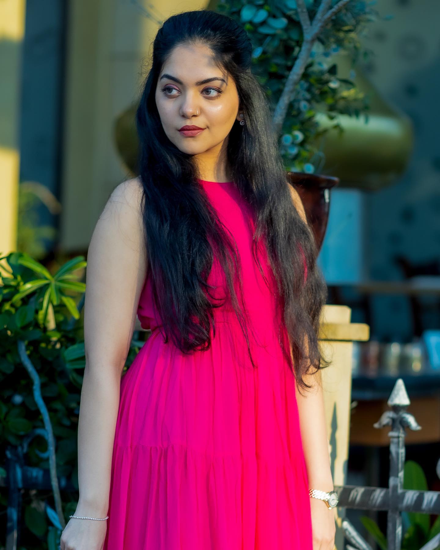 ahana-krishnakumar-in-pink-long-dress-photos-002