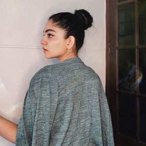 ahaana krishna images new 5654-001