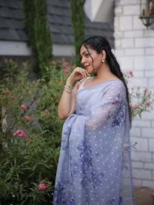 ahaana-krishna-in-cotton-saree-with-blouse-designs-photos-005
