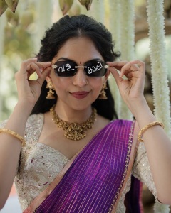 ahaana-krishna-in-dhavani-set-style-photos-007