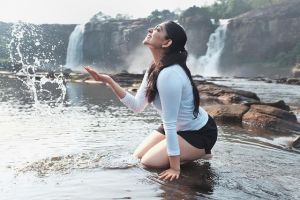 ahaana-krishna-latest-pics-hd-015