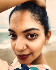 ahaana-krishna-latest-pics-in-beach-photos-02-002