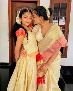 ahaana krishna new onam saree photos
