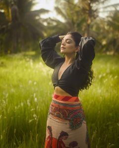 ahaana-krishna-new-style-look-photos-003