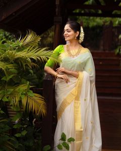 ahaana-krishna-onam-celebration-photos-2021-008