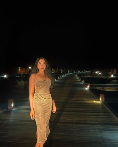 ahaana-krishna-yellow-sleeveless-gown-photoshoot-at-maldives