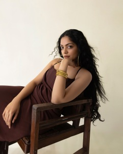ahaana-krishnakumar-in-coffee-brown-dress-photos-011