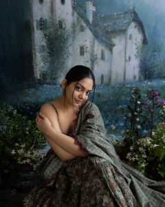 ahaana-krishnakumar-latest-pictures-updates-024
