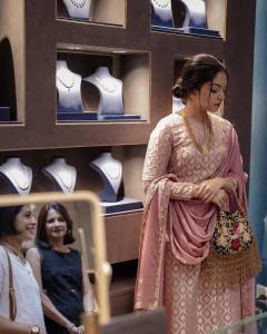 ahana-in-churidar-images-latest-002