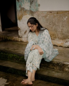 ahana-in-simple-cotton-churidar-photos-014
