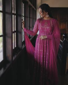 ahana-in-violet-anarkali-dress-photos-002