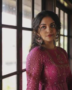 ahana-in-violet-anarkali-dress-photos-004