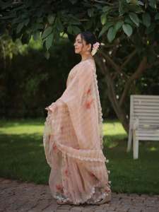 ahana-krishna-in-SIAH-by-Ahadishika-saree-photos-001
