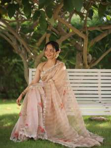 ahana-krishna-in-SIAH-by-Ahadishika-saree-photos-003