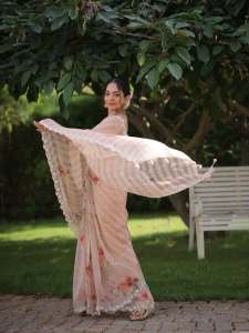 ahana-krishna-in-SIAH-by-Ahadishika-saree-photos-004
