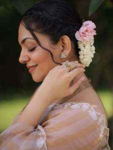 ahana-krishna-in-SIAH-by-Ahadishika-saree-photos-006