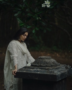 ahana-krishna-in-white-churidar-photos-003