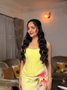 ahana-krishna-in-yellow-body-fit-gown-dress-photo-009
