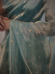 ahana-krishnakumar-in-beautiful-saree-photos-007