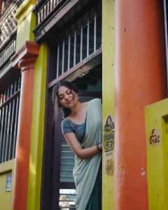 ahana-krishnakumar-in-half-saree-photoshoot-002