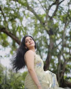 ahana-krishnakumar-in-latest-dressing-style-ideas-photos-005