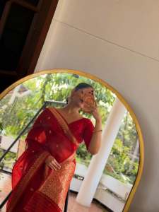 ahana-krishnakumar-in-red-saree-look-photos-009