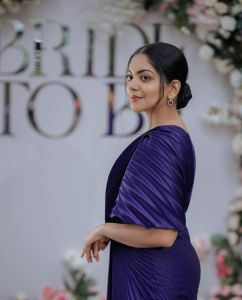 ahana-krishnakumar-in-violet-colour-dress-style-photoshoot-003