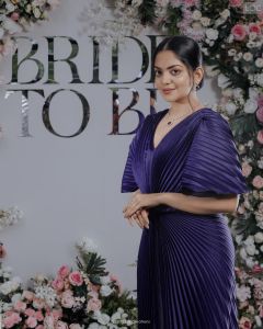 ahana-krishnakumar-in-violet-colour-dress-style-photoshoot-009