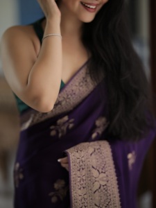 ahana-krishnakumar-in-violet-pattu-saree-photos-010