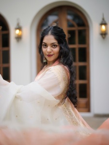 ahana-krishnakumar-latest-makeup-and-hairstyle-photos-008