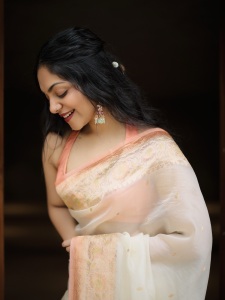 ahana-krishnakumar-latest-makeup-and-hairstyle-photos-011