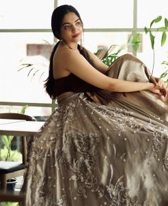 ahana-krishnakumar-new-photos-032-004