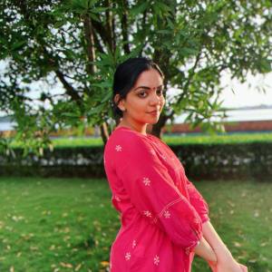 ahana-krishnakumar-new-photos-hd-005