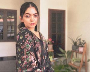 ahana-krishnakumar-saree-photos-hd-008