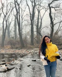 ahana-krishnakumar-tour-photos-2021-010