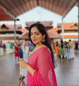 ahana-krishnakumar-viral-photoshoot-2022-002