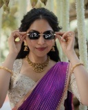ahaana-krishna-in-dhavani-set-style-photos-007