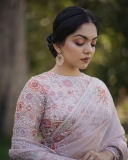 ahaana-krishna-in-christian-wedding-saree-by-Indras-007