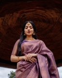 ahaana-krishna-in-thamburatti-style-saree-look-images-003