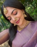 ahaana-krishna-in-thamburatti-style-saree-look-images-011